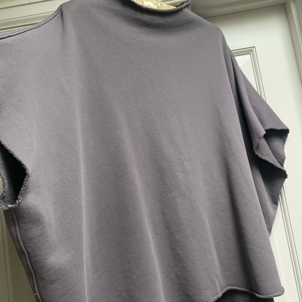 Frank & Eileen Audrey Caplet in gray - Picture 4 of 4